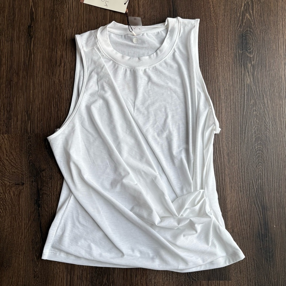 Alia White Muscle Tee NWT